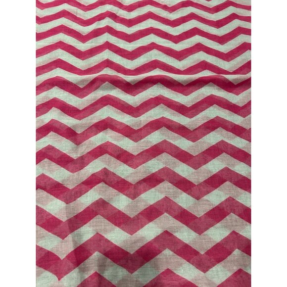 Chevron Pattern Infinity Scarf Pink White Shawl Wrap Lightweight Polyester - Picture 3 of 9
